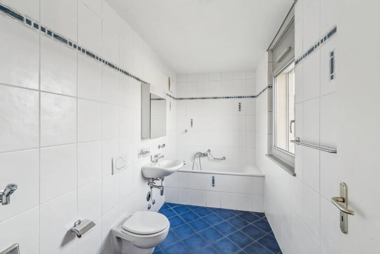 Exklusivität: Durchgehende Wohnung im Herzen von Meyrin-Village - Foto 8 von 13