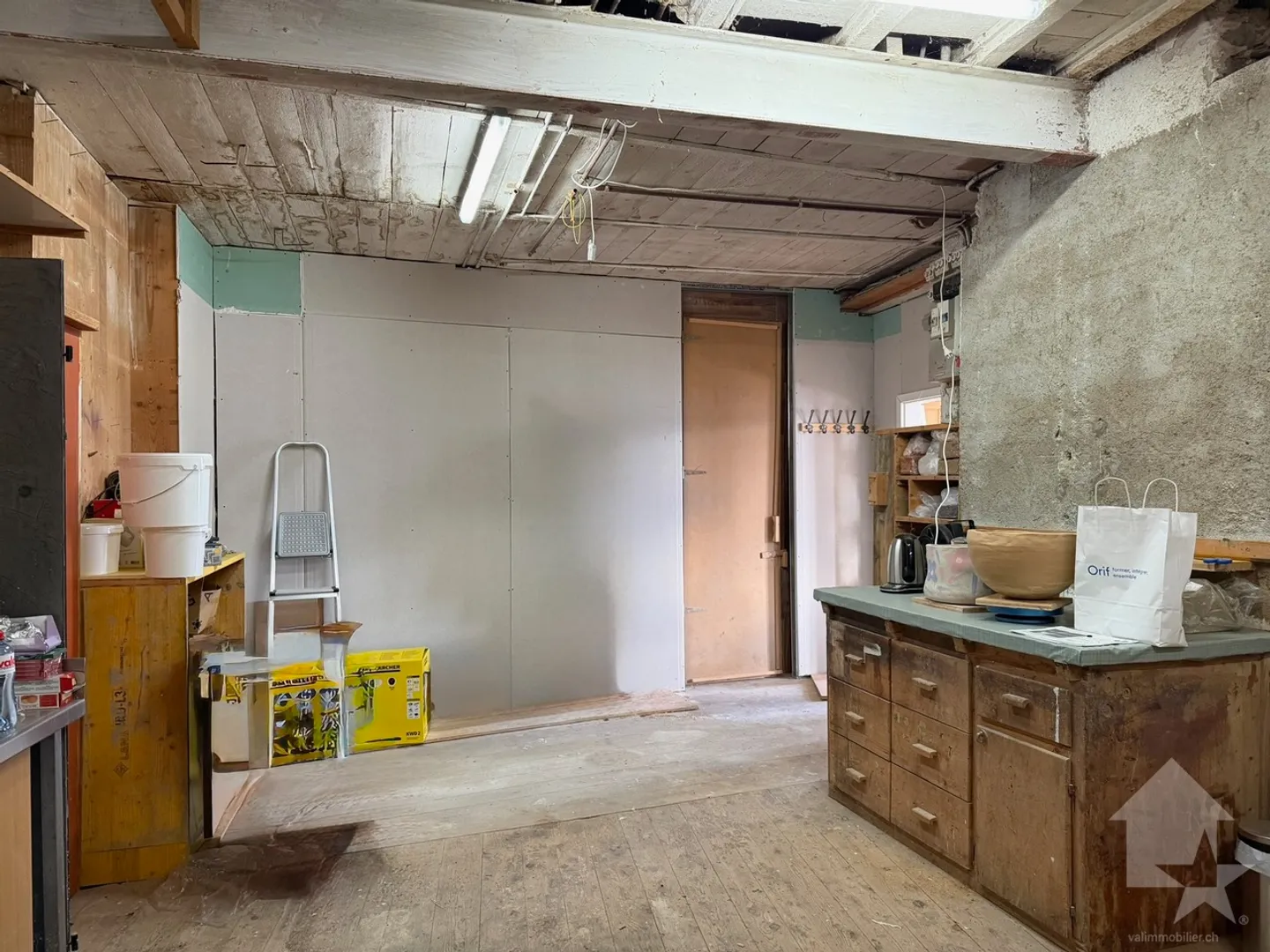 Parte di un'antica casa di villaggio e shed da trasformare - Foto 19 di 29