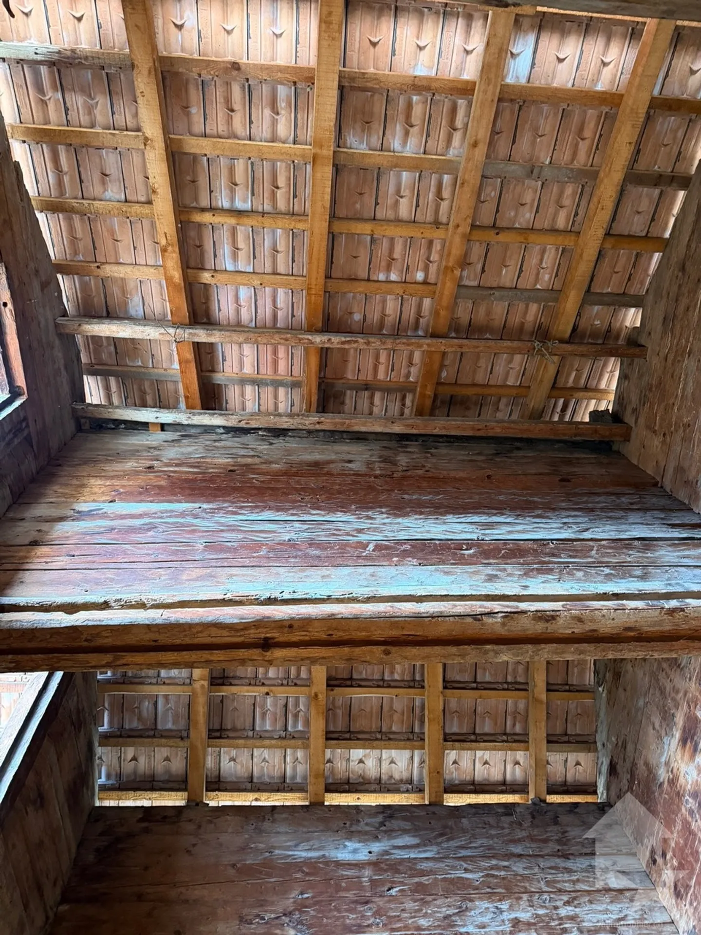 Parte di un'antica casa di villaggio e shed da trasformare - Foto 25 di 29