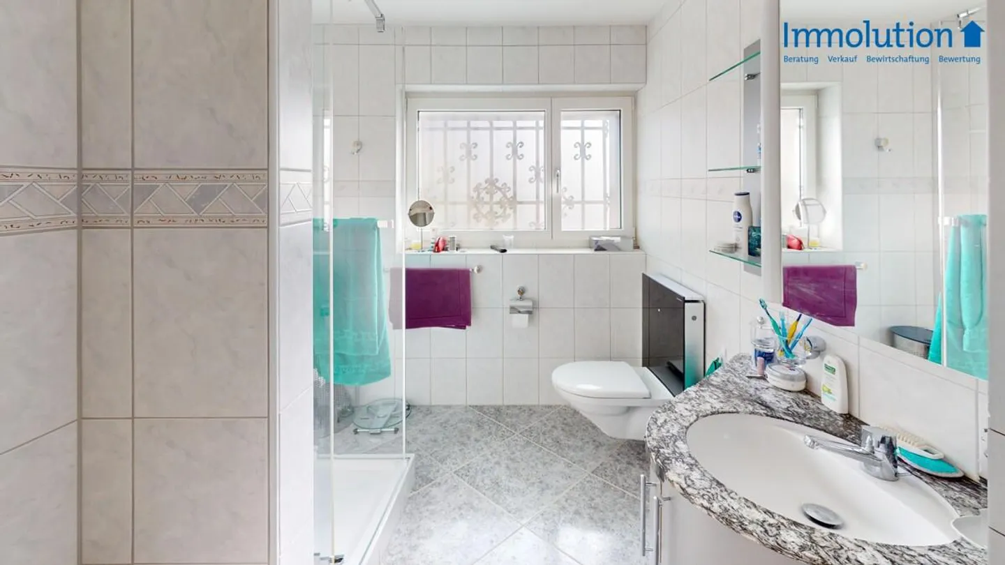 Ampia casa unifamiliare con area benessere e doppio garage - Foto 7 di 13