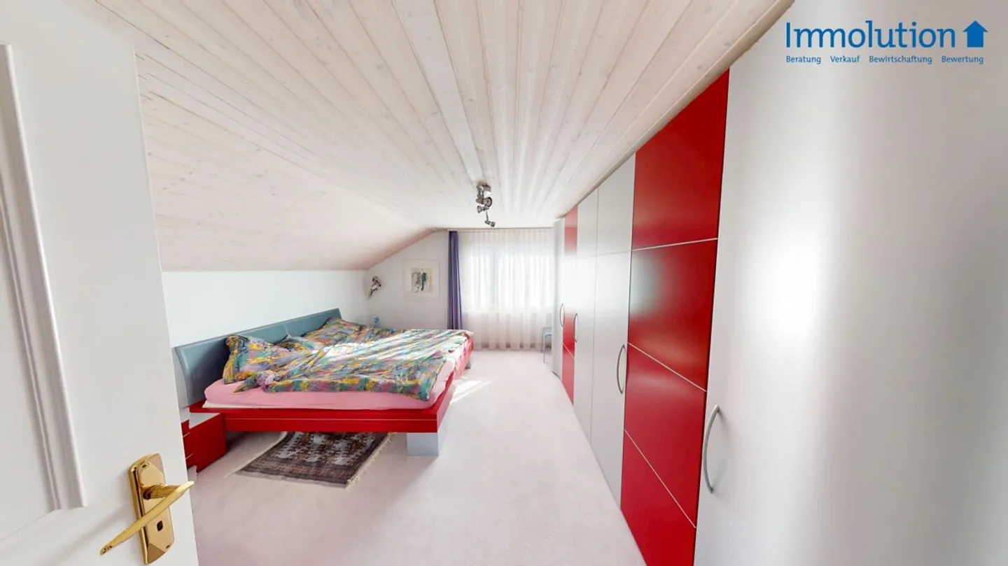 Ampia casa unifamiliare con area benessere e doppio garage - Foto 9 di 13