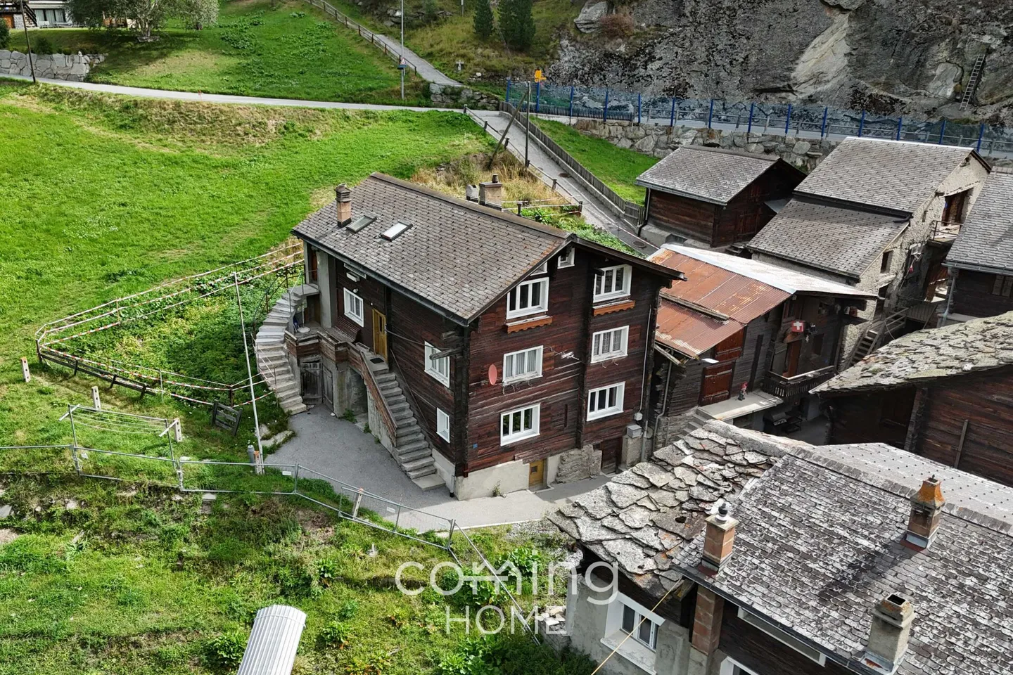 Appartamento affascinante con 4 stanze a Saas-Grund con vista montagna soleggiata - Foto 1 di 12