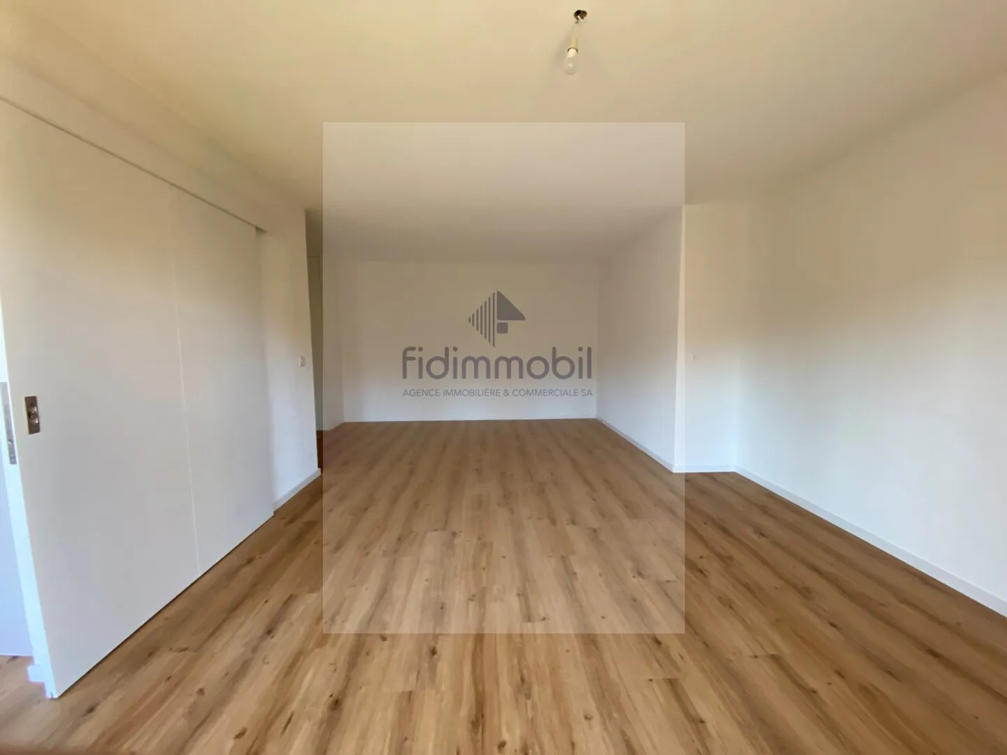 Renoviertes Apartment für AVS/AI - Foto 3 von 7