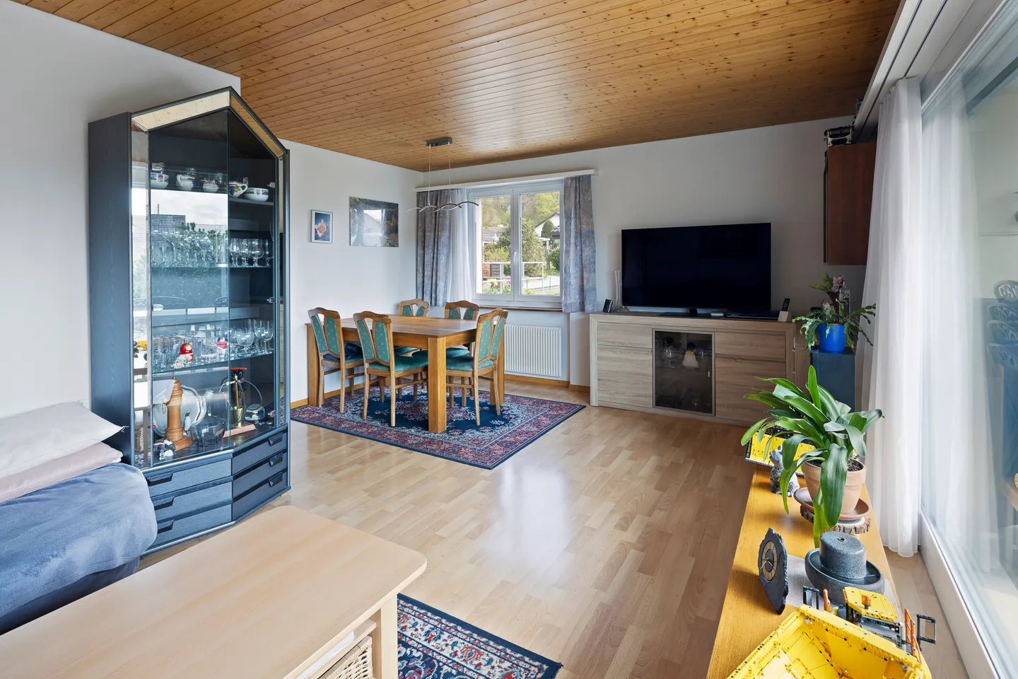 Semi-detached house for sale - Photo 5 of 13