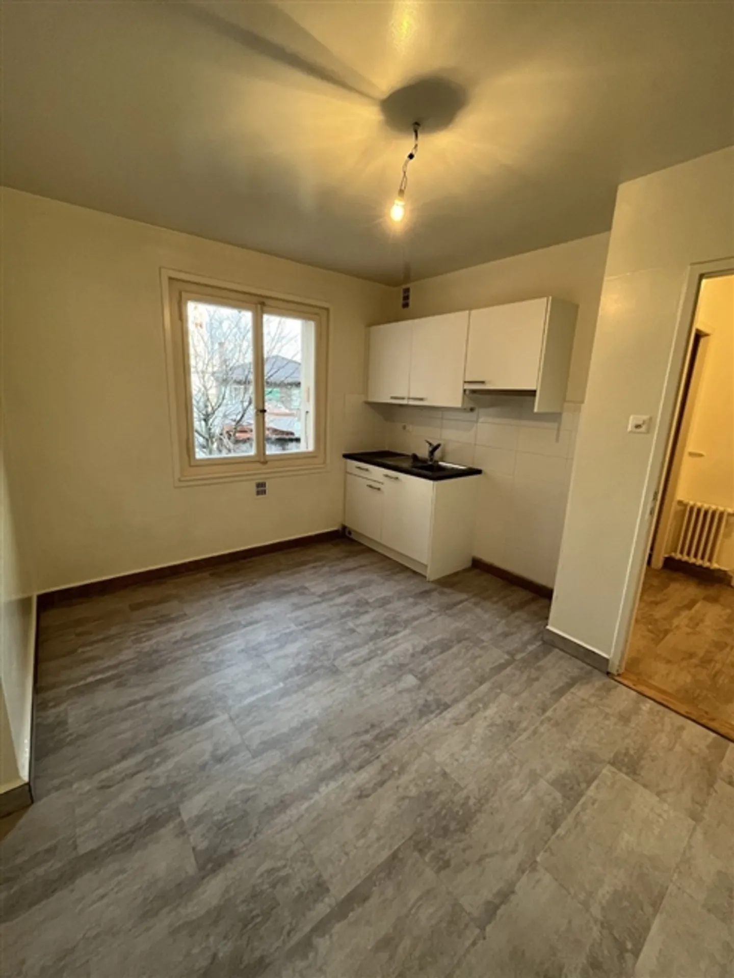 Appartement 3 pièces près de Vieux-Carouge - Visite de groupe le mercredi 21 janvier 2026 à 8h45 sans inscription - Photo 5 sur 6