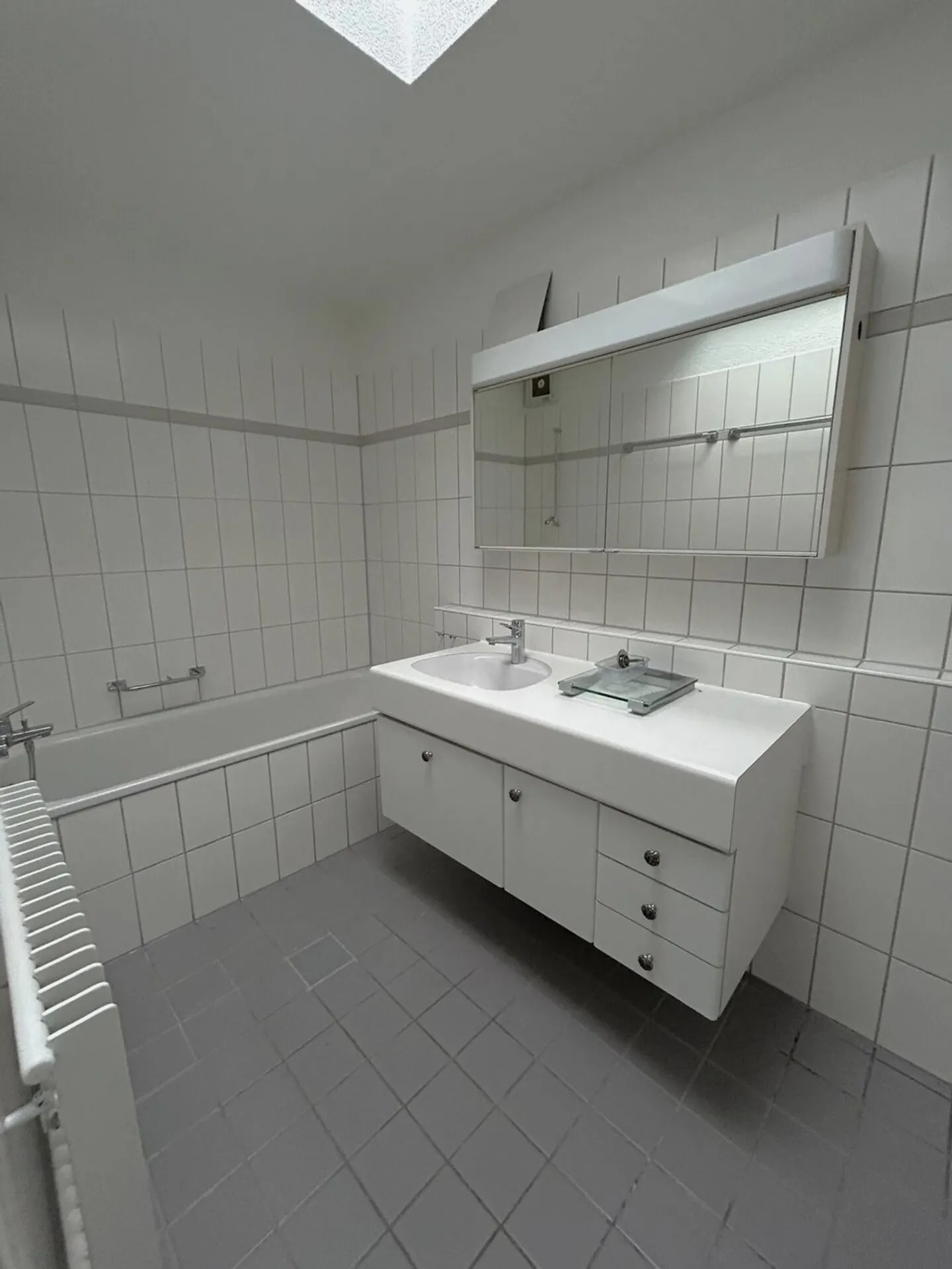 Vivere a Wollishofen: appartamento di 5,5 locali appena ristrutturato - Foto 5 di 13