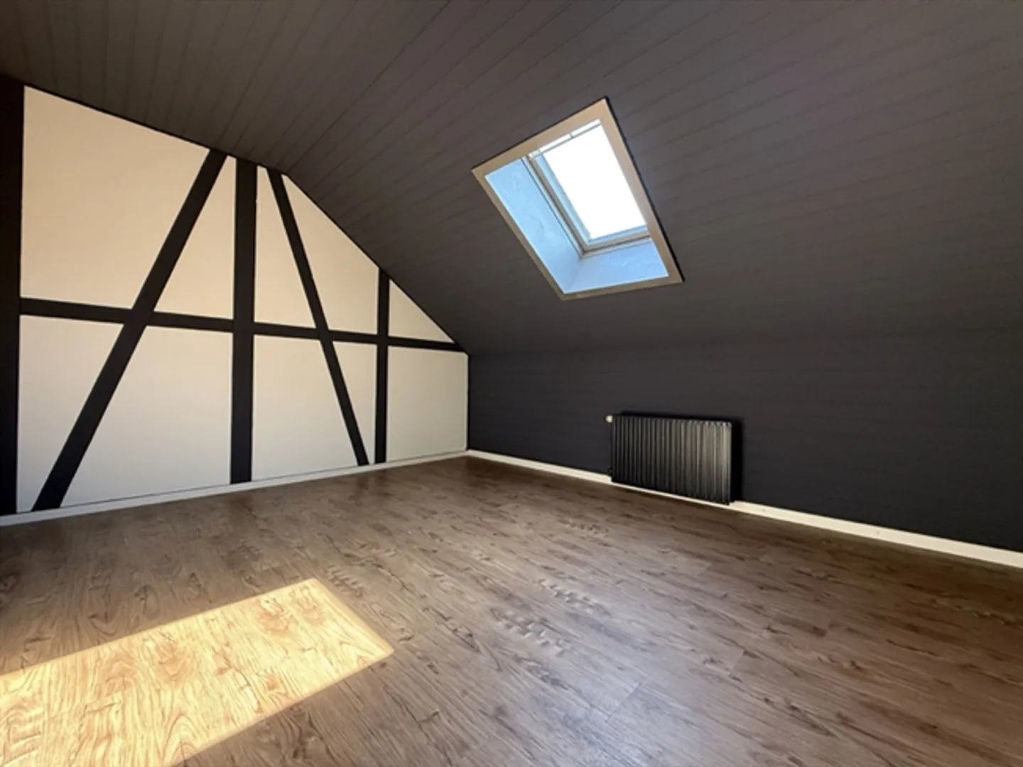 Attractive multi-family house in a central location in Biel - Photo 6 of 9