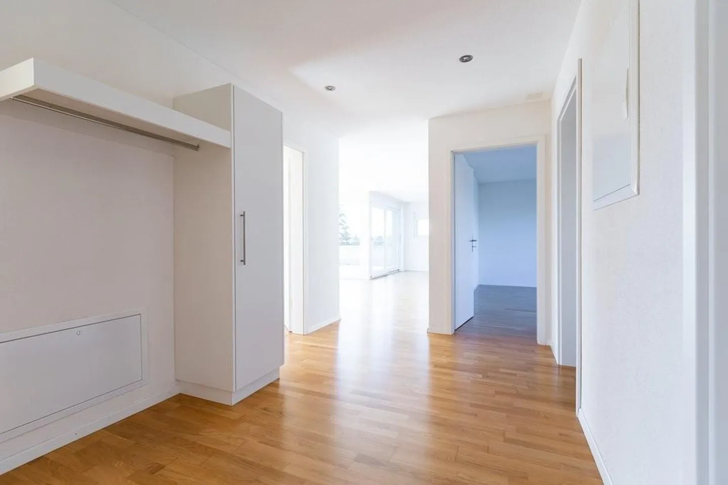 Beautiful, modern 4.5-room penthouse apartment in Herzogenbuchsee - Photo 6 of 12