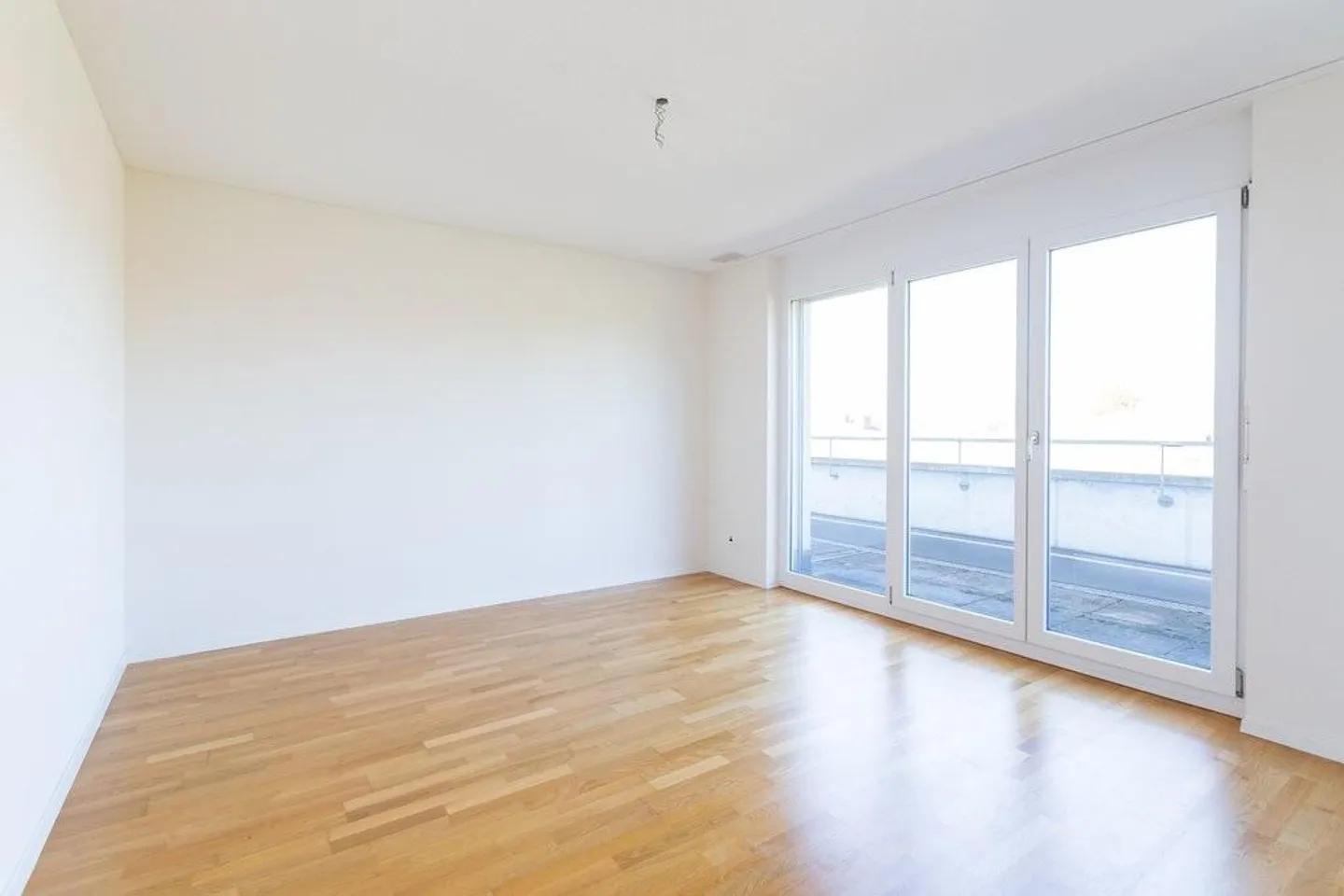 Beautiful, modern 4.5-room penthouse apartment in Herzogenbuchsee - Photo 7 of 12