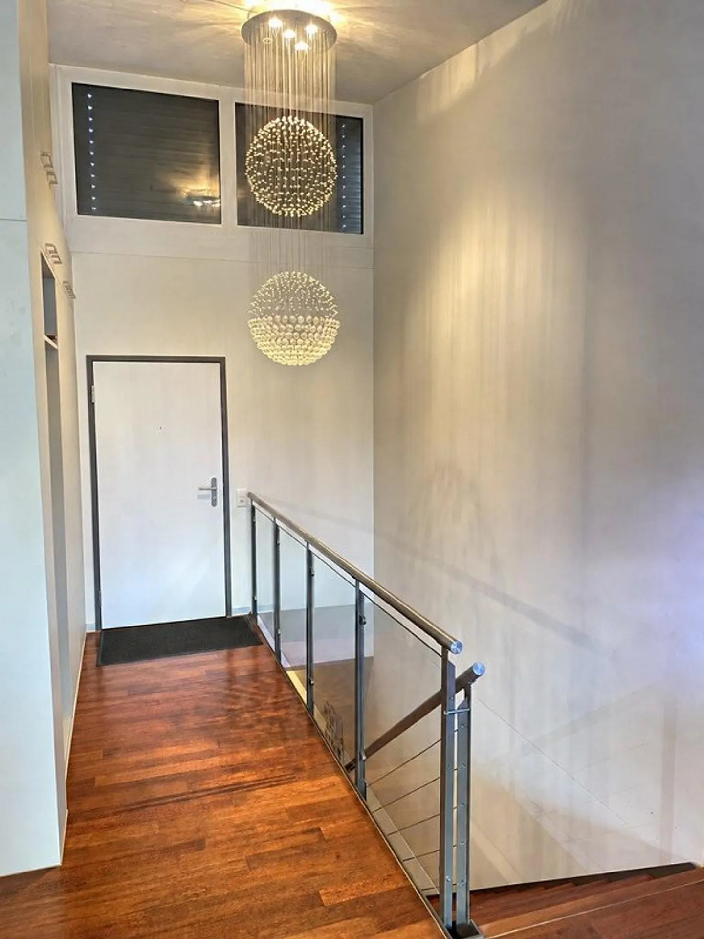 Appartamento duplex di 4,5 locali a Dietikon - Foto 2 di 11