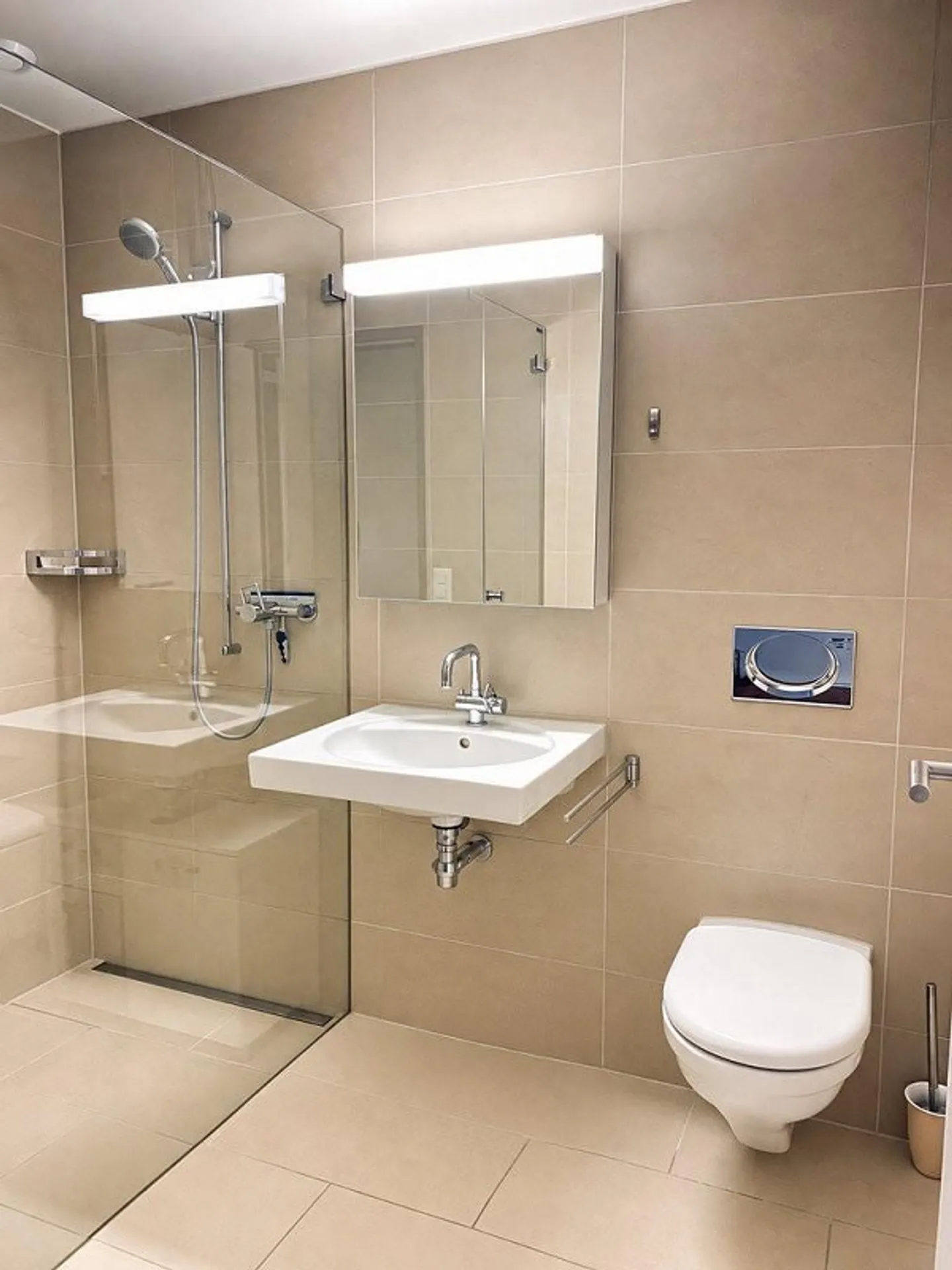Appartamento duplex di 4,5 locali a Dietikon - Foto 9 di 11