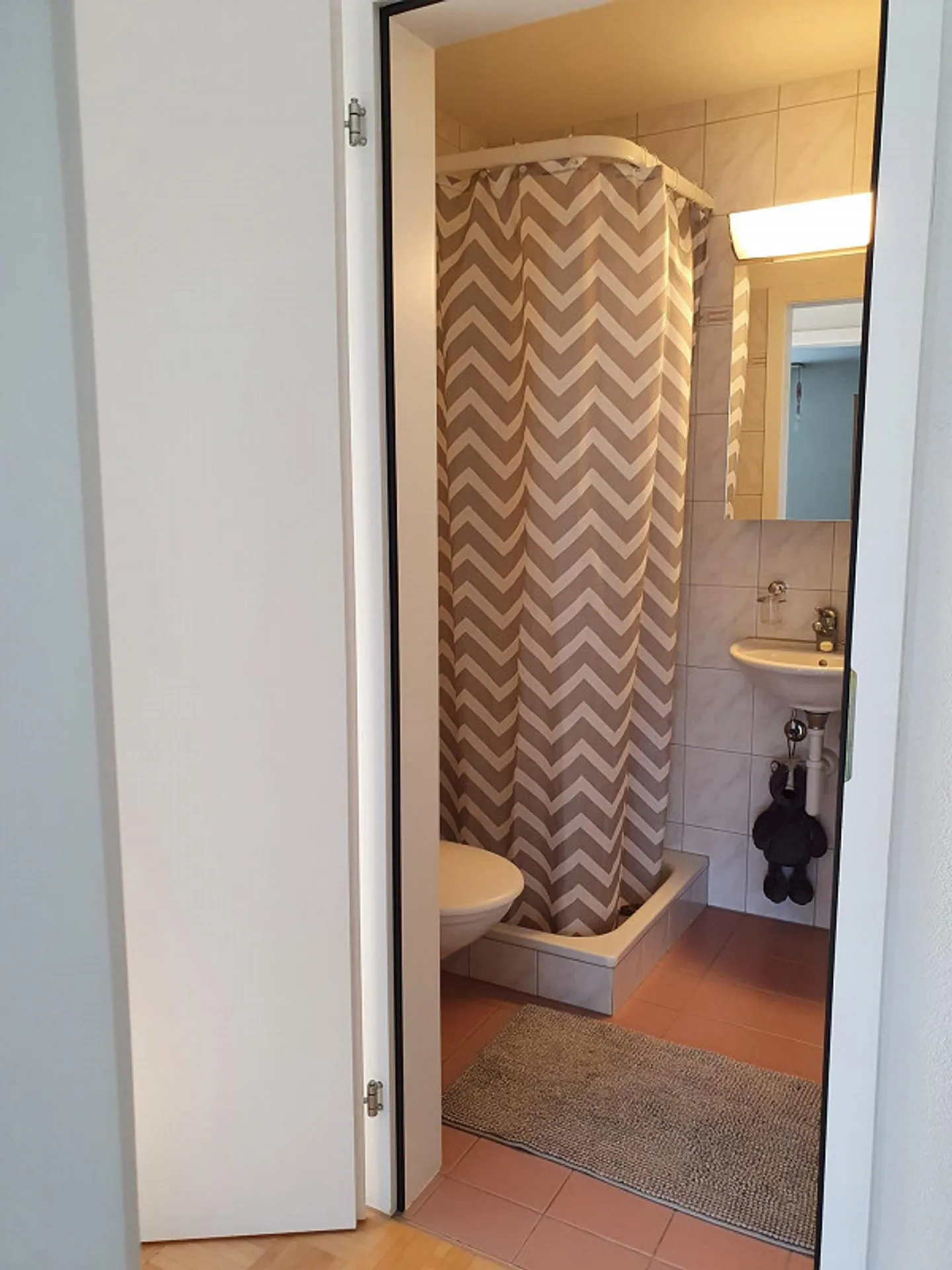 Appartement 3,5 pièces au centre de Brunnen incluant une place de parking souterrain - Photo 5 sur 8