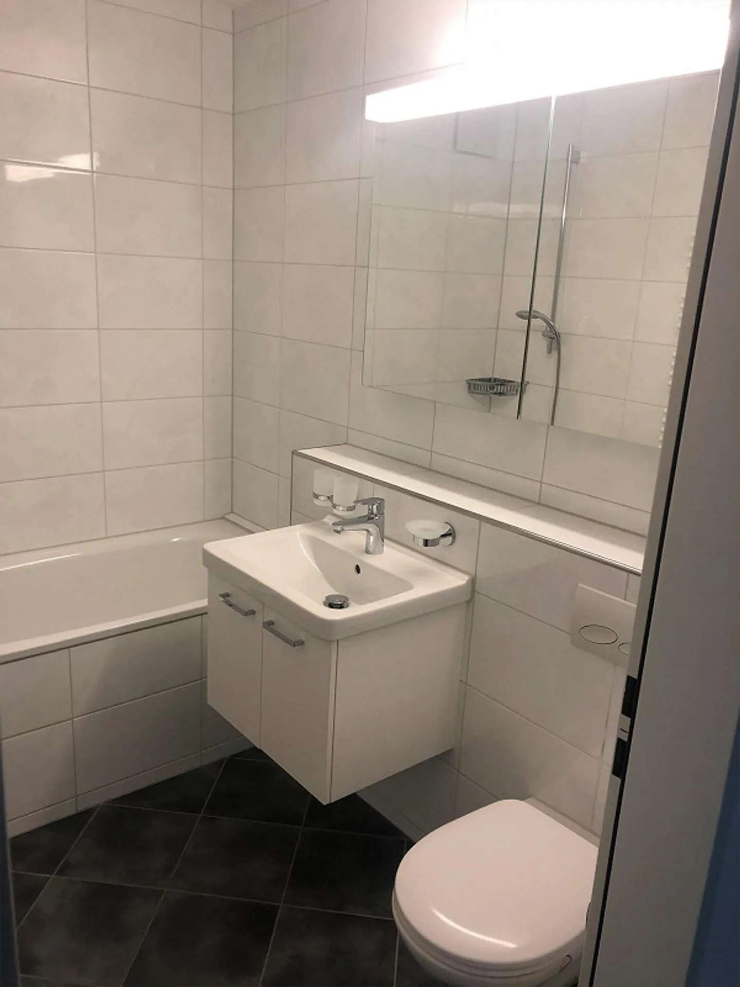 Appartement 4.0 pièces à Schwerzenbach - Photo 3 sur 9