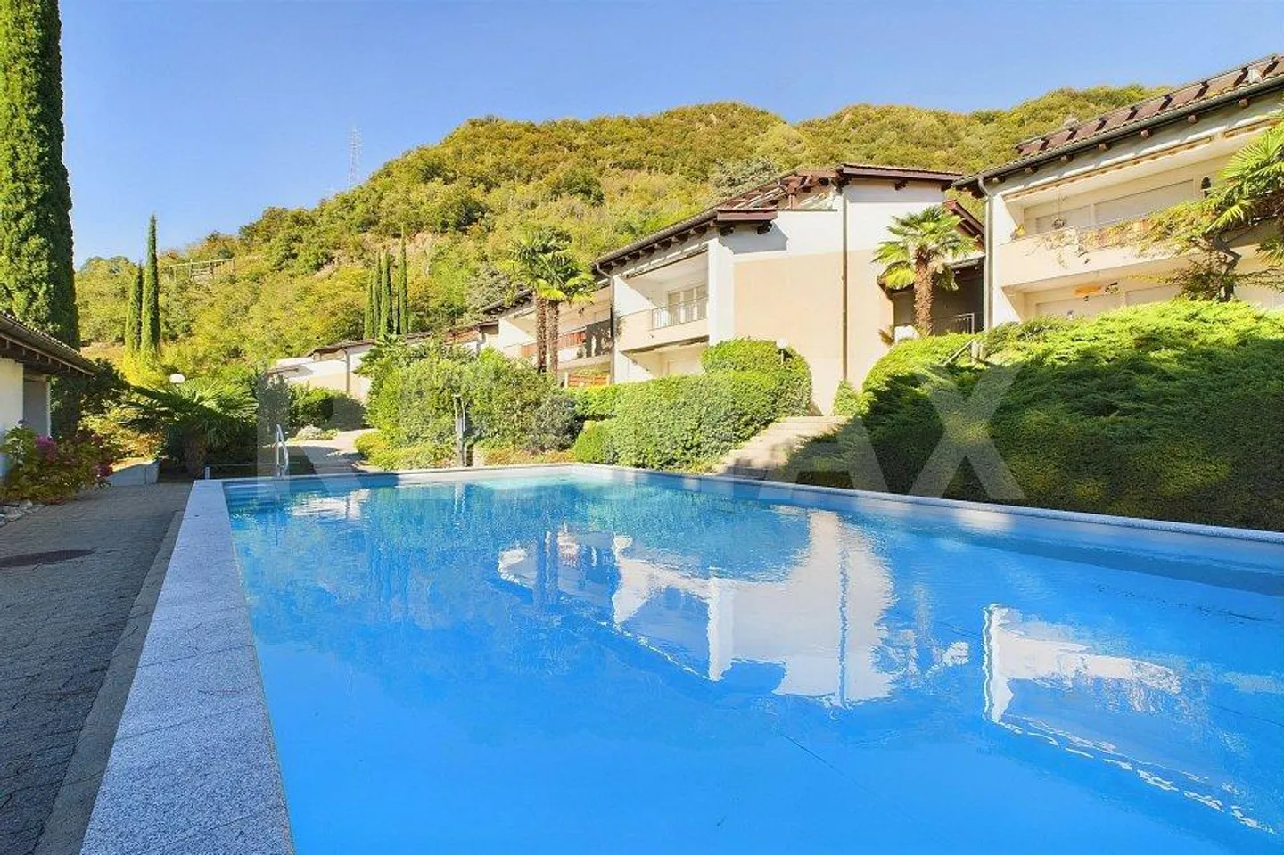 Arbostora - Sensational lakeside pearl in the front row - Photo 4 of 13