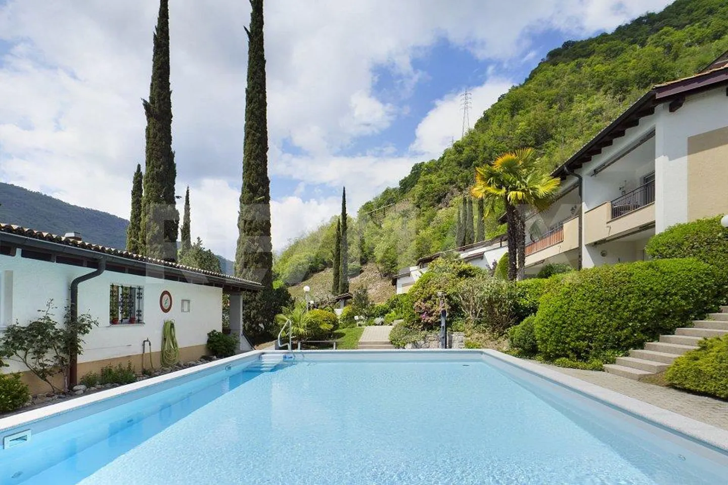 Arbostora - Sensational lakeside pearl in the front row - Photo 5 of 13