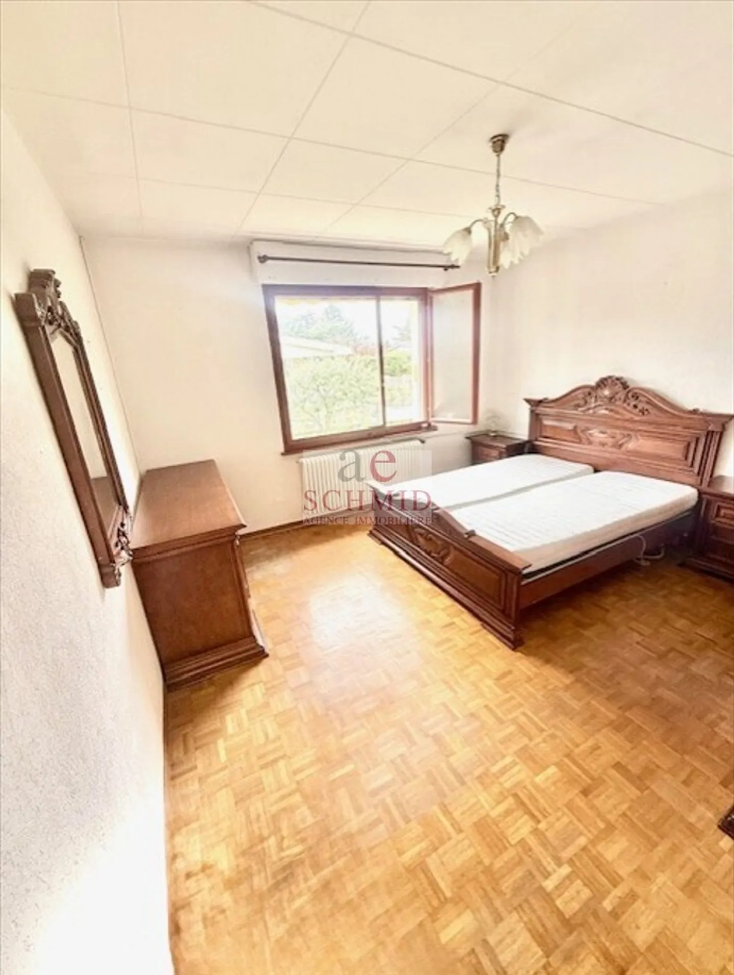 5-room House - Photo 8 of 10