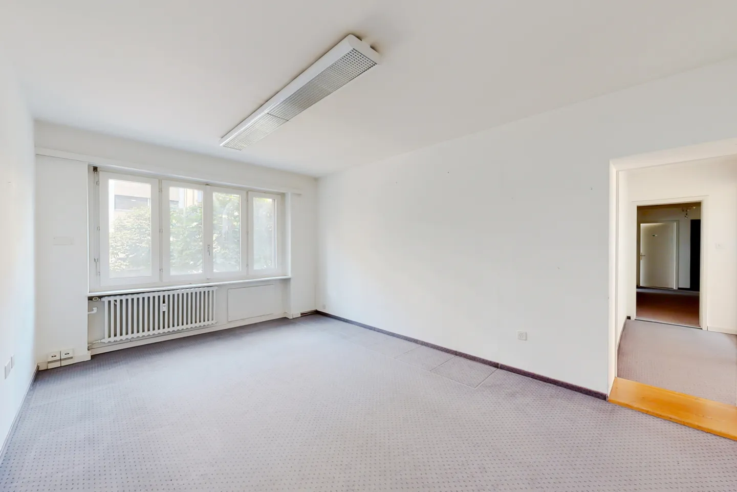 In the middle of the Neustadt - Photo 2 of 10