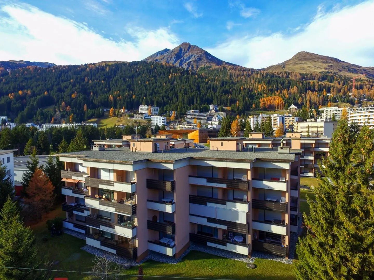 GARAGENPLATZ CARLTON AM GOLF NR. 98 - Photo 2 of 2