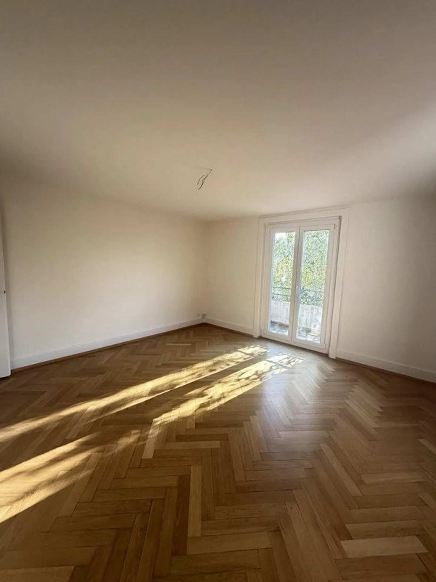 Ruhige Wohnung in grüner Umgebung - Foto 2 von 3