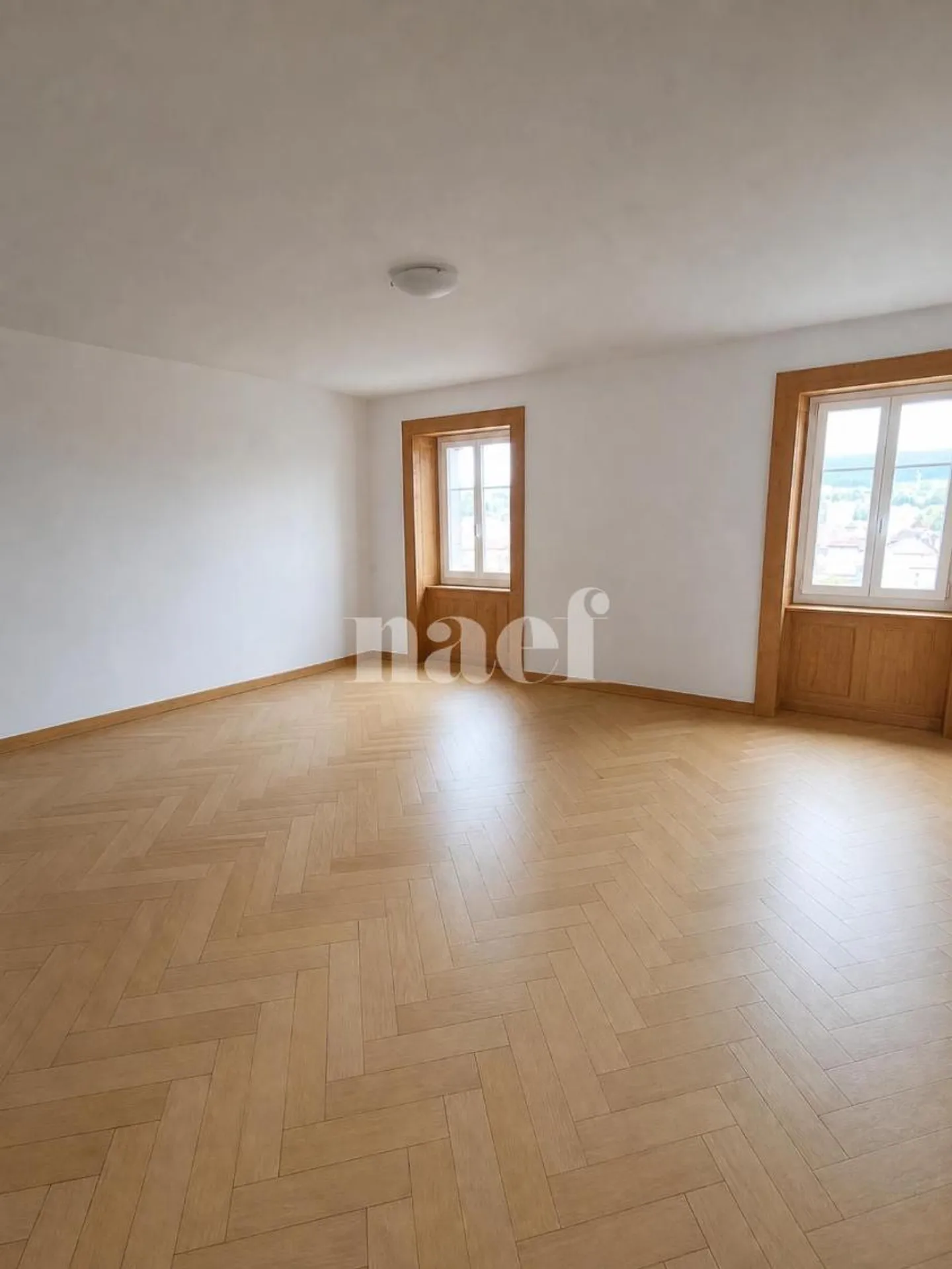 Duplex spacieux et lumineux de 6,5 pièces avec jardin commun - Photo 4 sur 13
