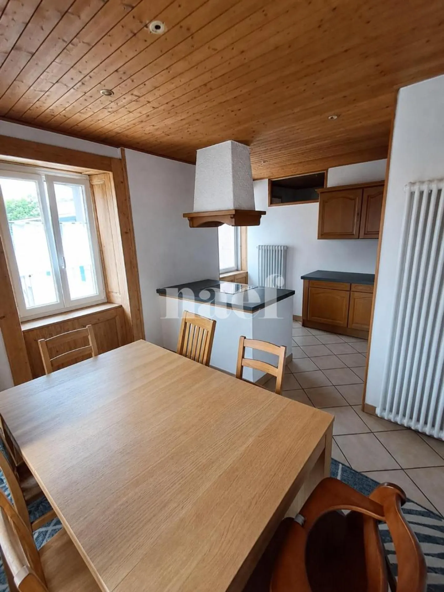 Duplex spacieux et lumineux de 6,5 pièces avec jardin commun - Photo 2 sur 13
