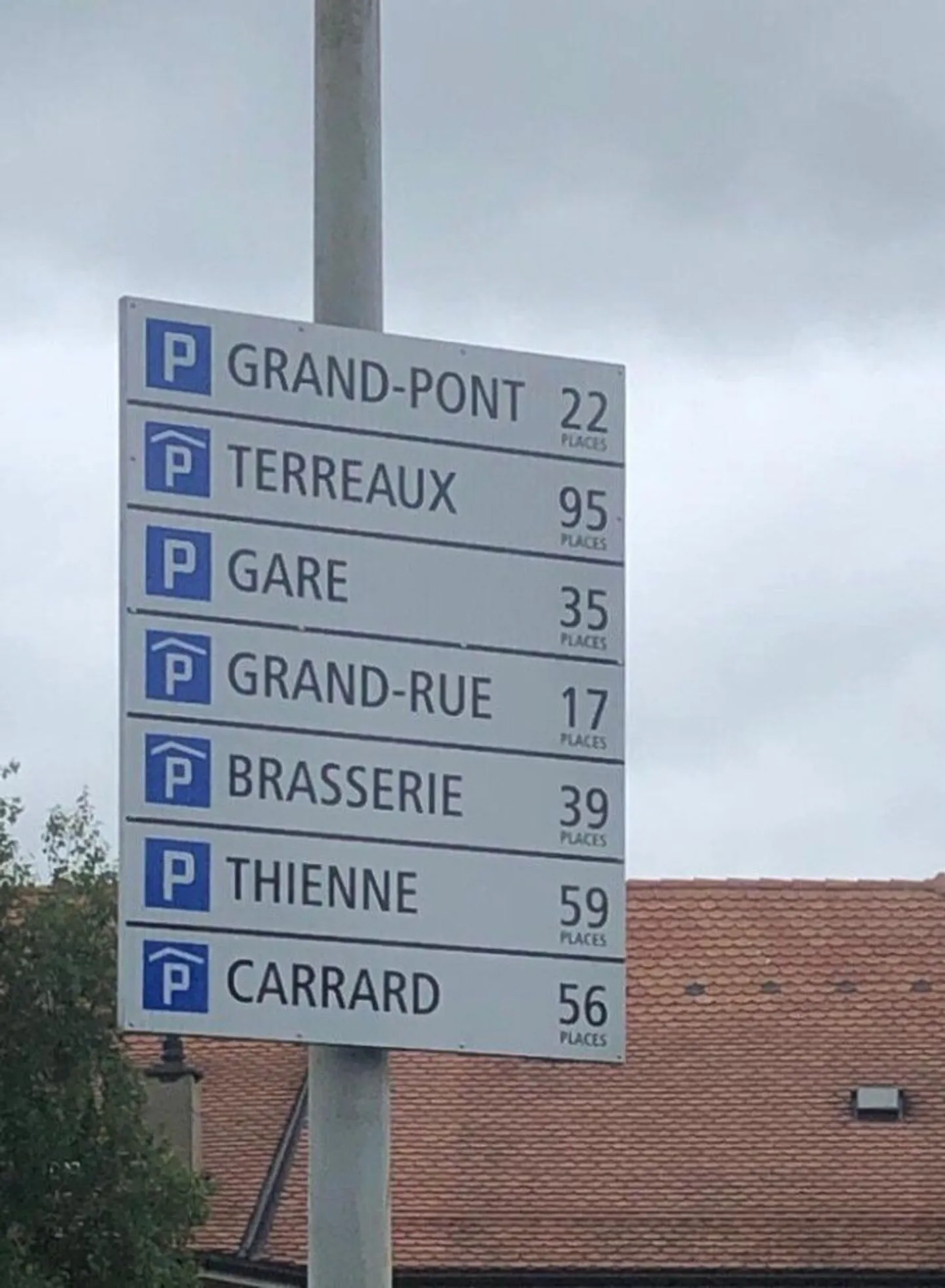 GRAND-PONT 3, Appartement de 2.5 pièces duplex et poutres apparentes - Foto 7 von 8