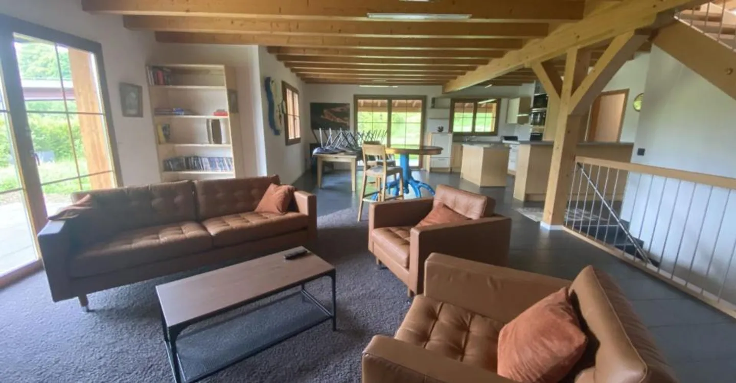 Hochwertige Wohngemeinschaft in einem Einfamilienhaus mit Garten und Pool - Foto 8 von 12