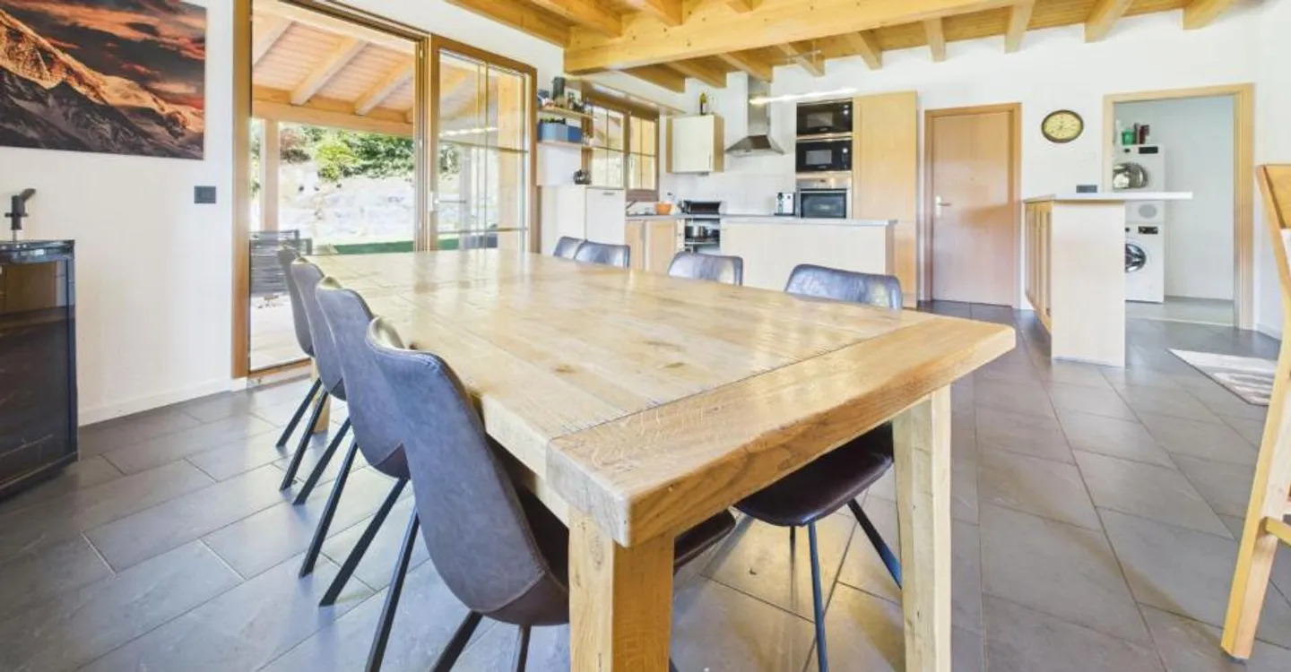 Hochwertige Wohngemeinschaft in einem Einfamilienhaus mit Garten und Pool - Foto 9 von 12
