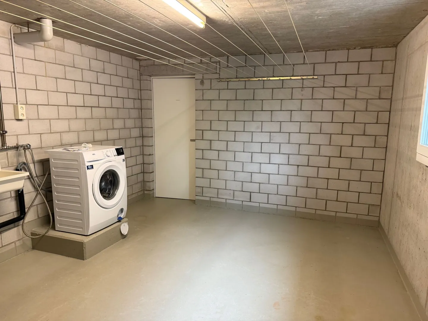 Bellissimo appartamento duplex di 5,5 locali a Oberbipp (1 posto auto sotterraneo incluso!) - Foto 8 di 9