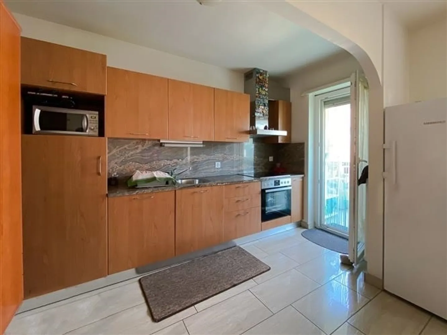 4,5 locali in una zona ben collegata - Foto 2 di 2