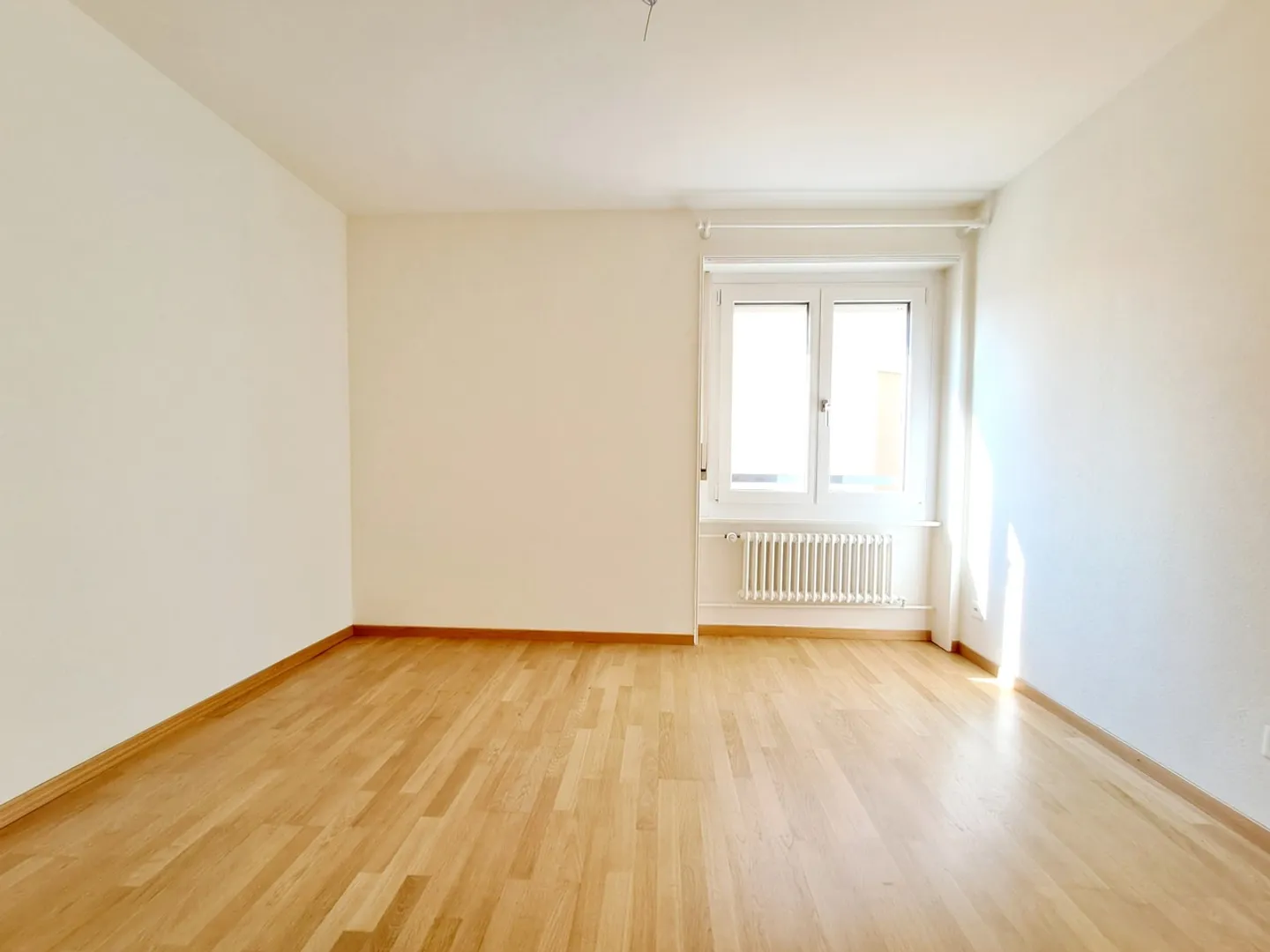 N8 - BOVERIE 6, Appartement de 3.5 pièces au centre de la ville  - Foto 5 di 8