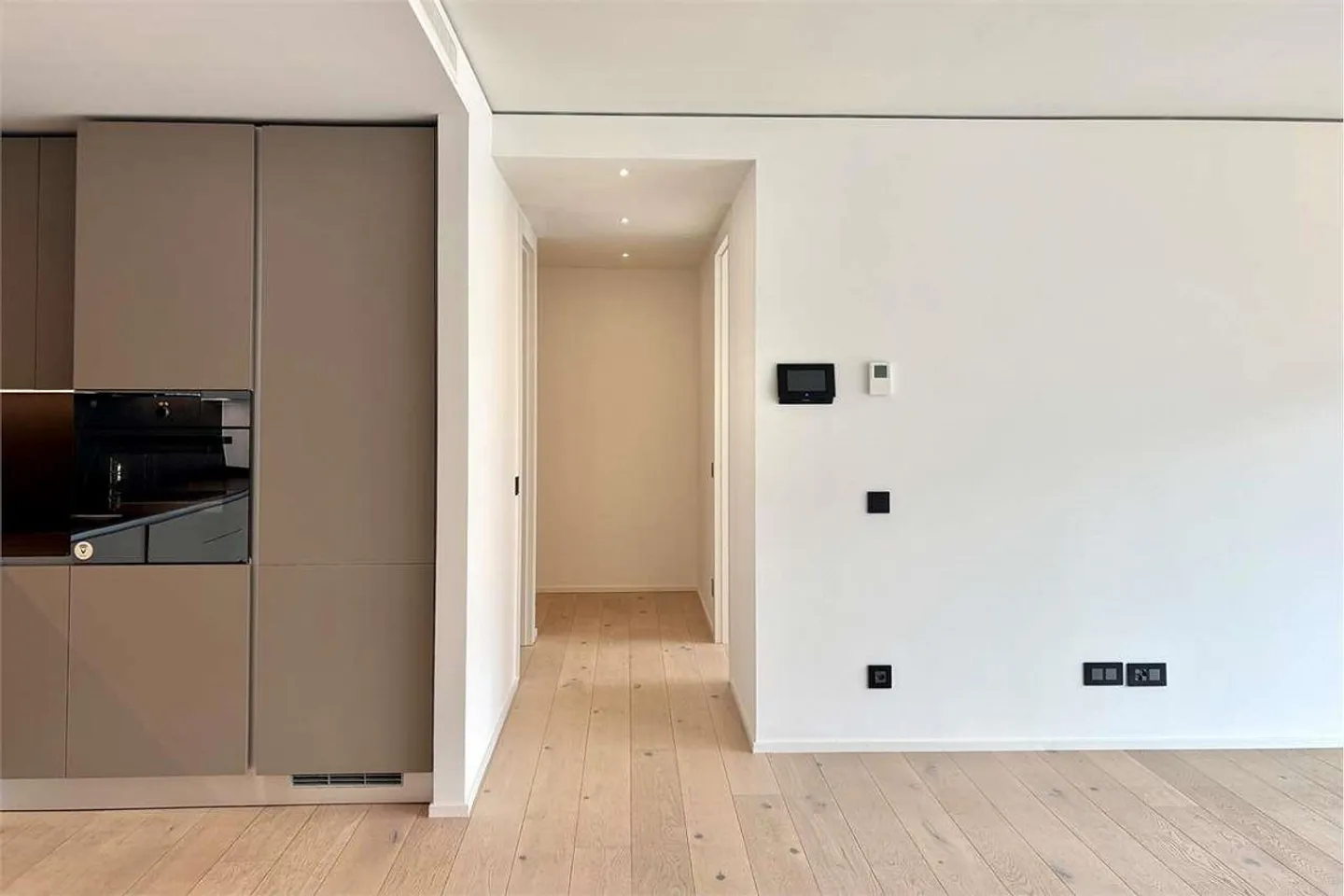 Appartamento moderno vicino al lago - Foto 3 di 13