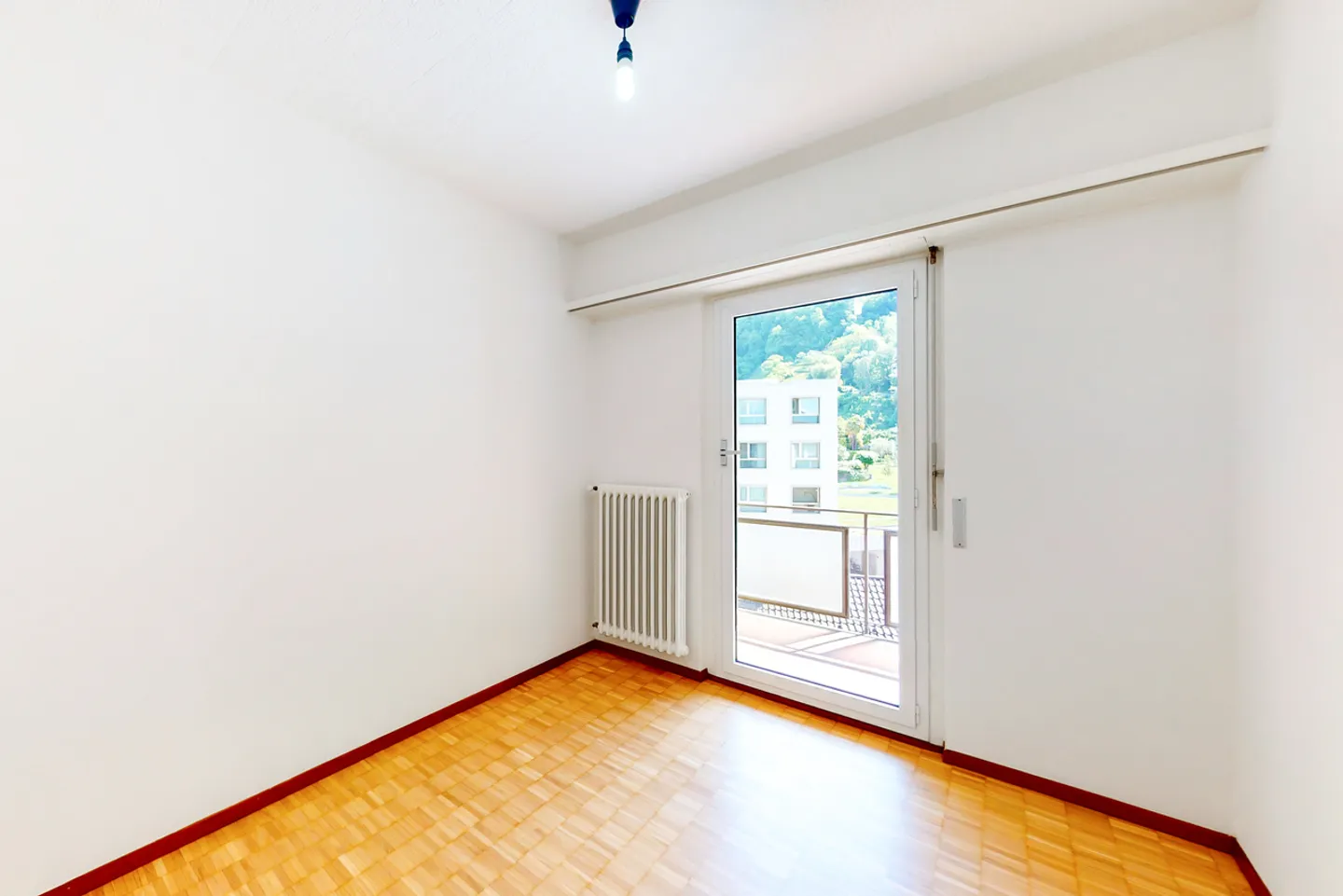 3.5 Room Apartment - Photo 7 of 11
