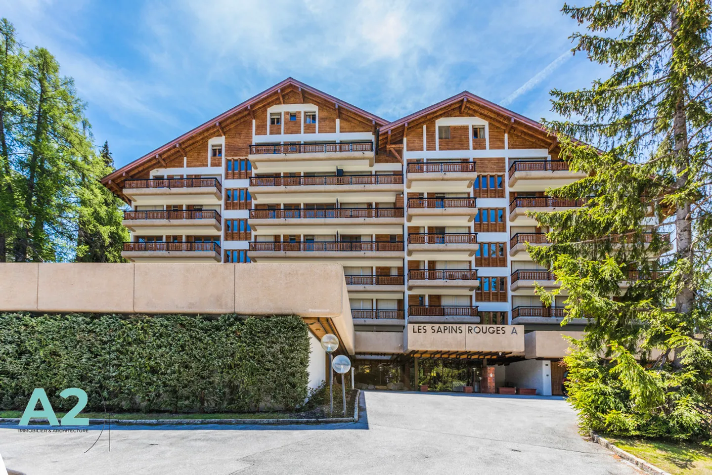 Außergewöhnliche Lage für diese 4.5-Zimmer-Wohnung am Golfplatz - Foto 17 von 17