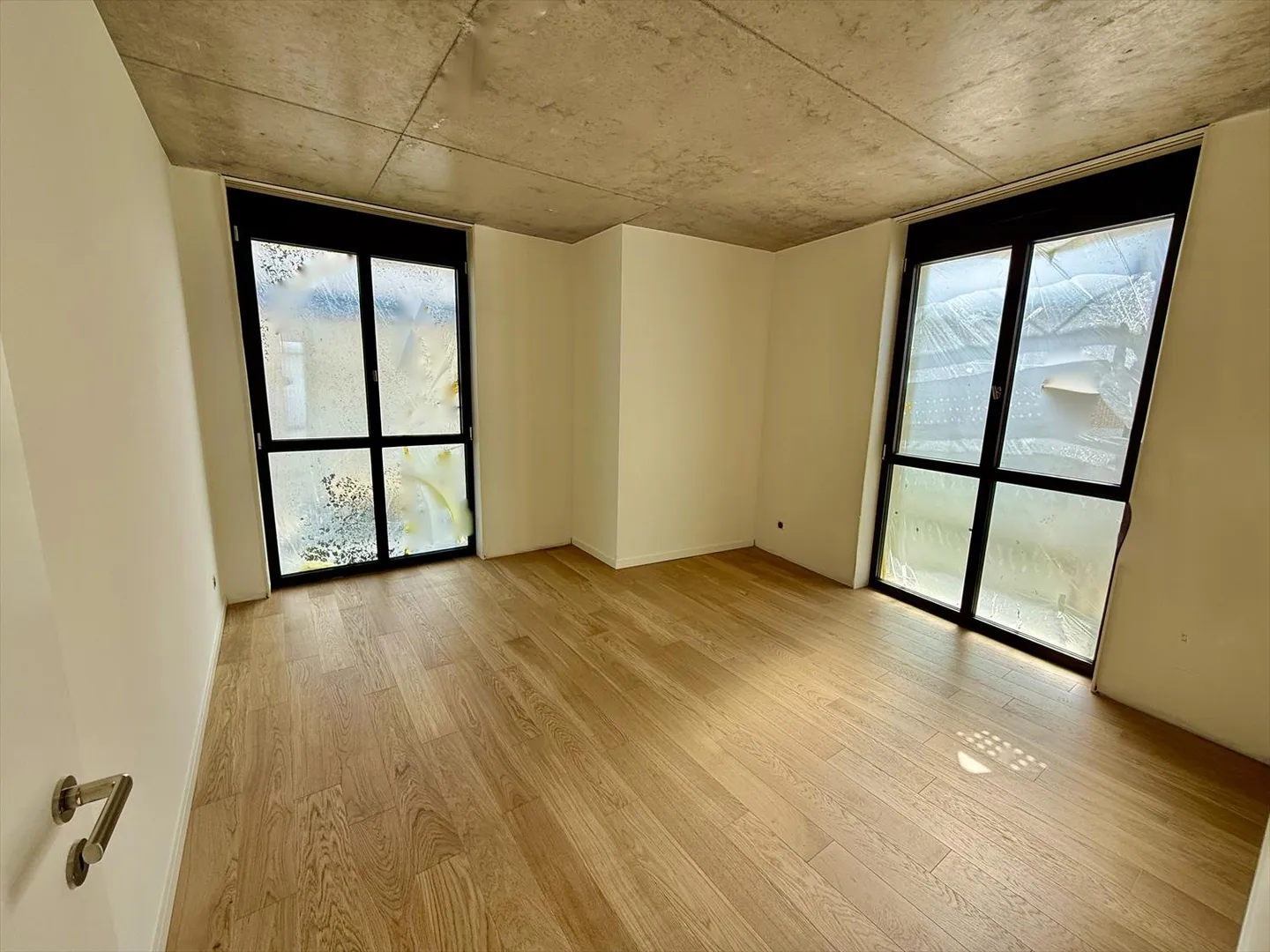 5-Zimmer-Wohnung - Foto 1 von 13