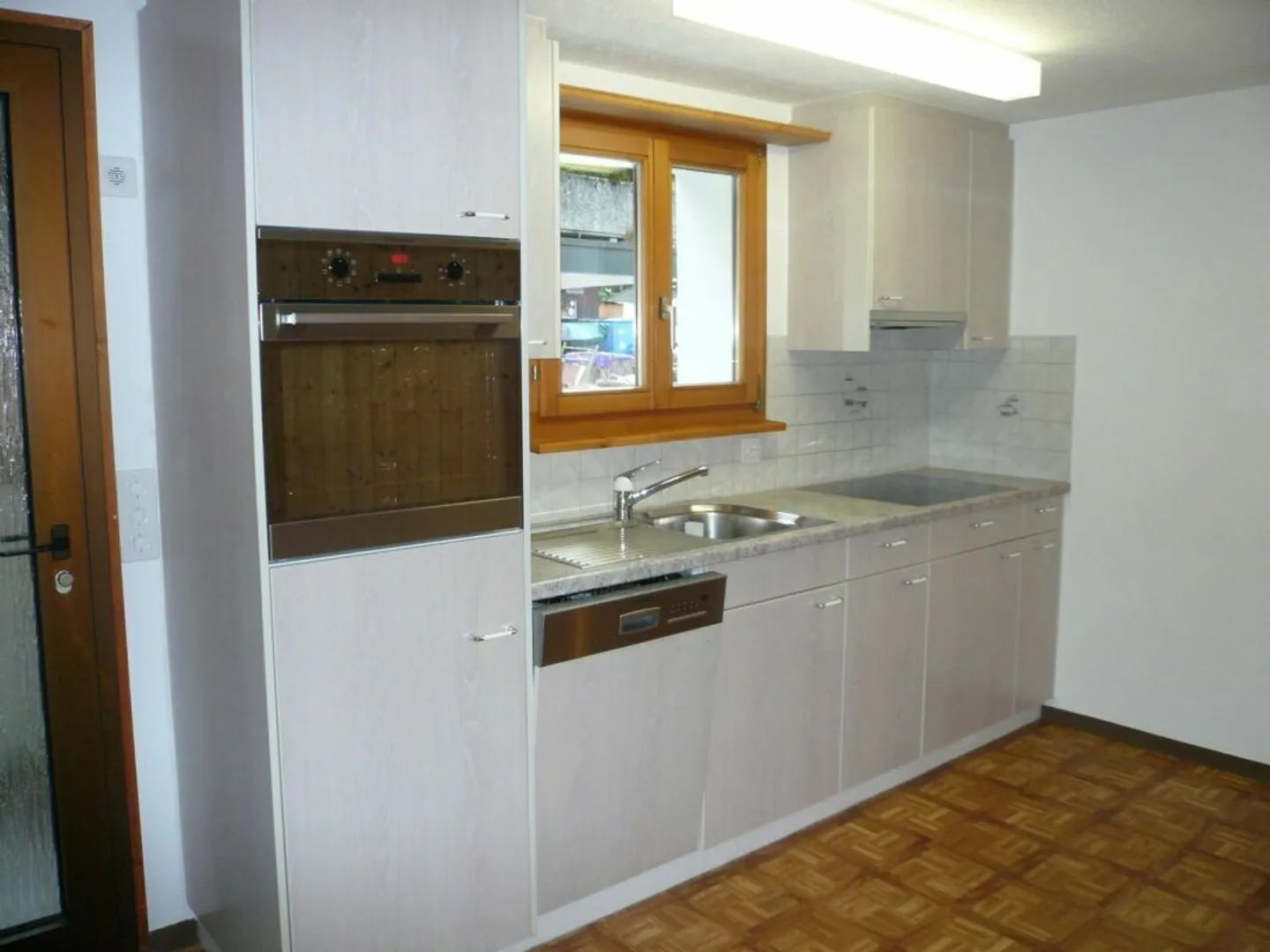 Section de maison de 2 pièces à louer près du lac - Photo 1 sur 6