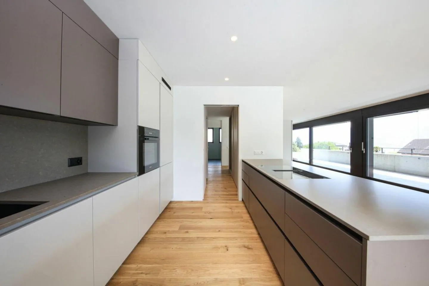 MINUSIO - Neues und elegantes 4,5-Zimmer-Apartment mit großem Garten - Foto 1 von 22