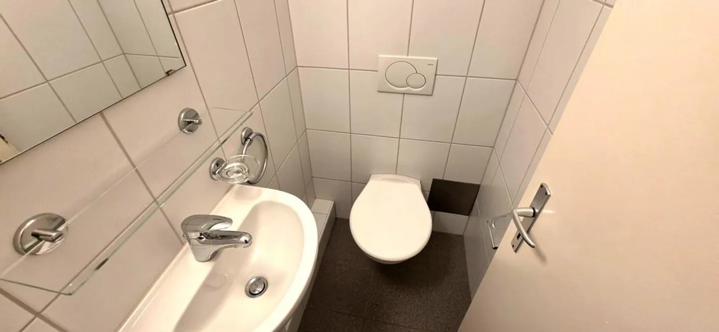 Charmante Wohnung mit zwei Balkonen - Foto 3 von 7