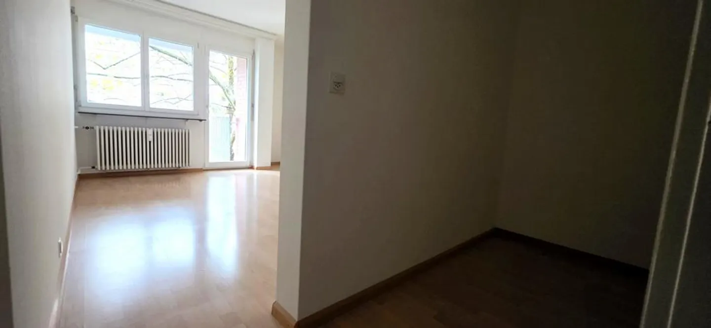Charmante Wohnung mit zwei Balkonen - Foto 6 von 7