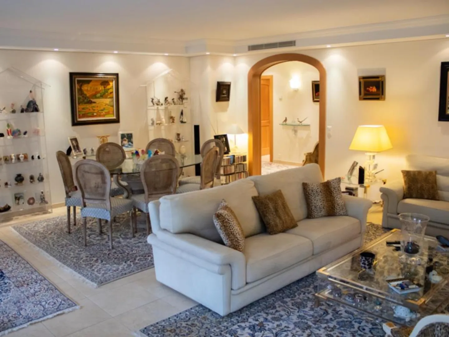 Apartment for sale - Photo 2 of 4