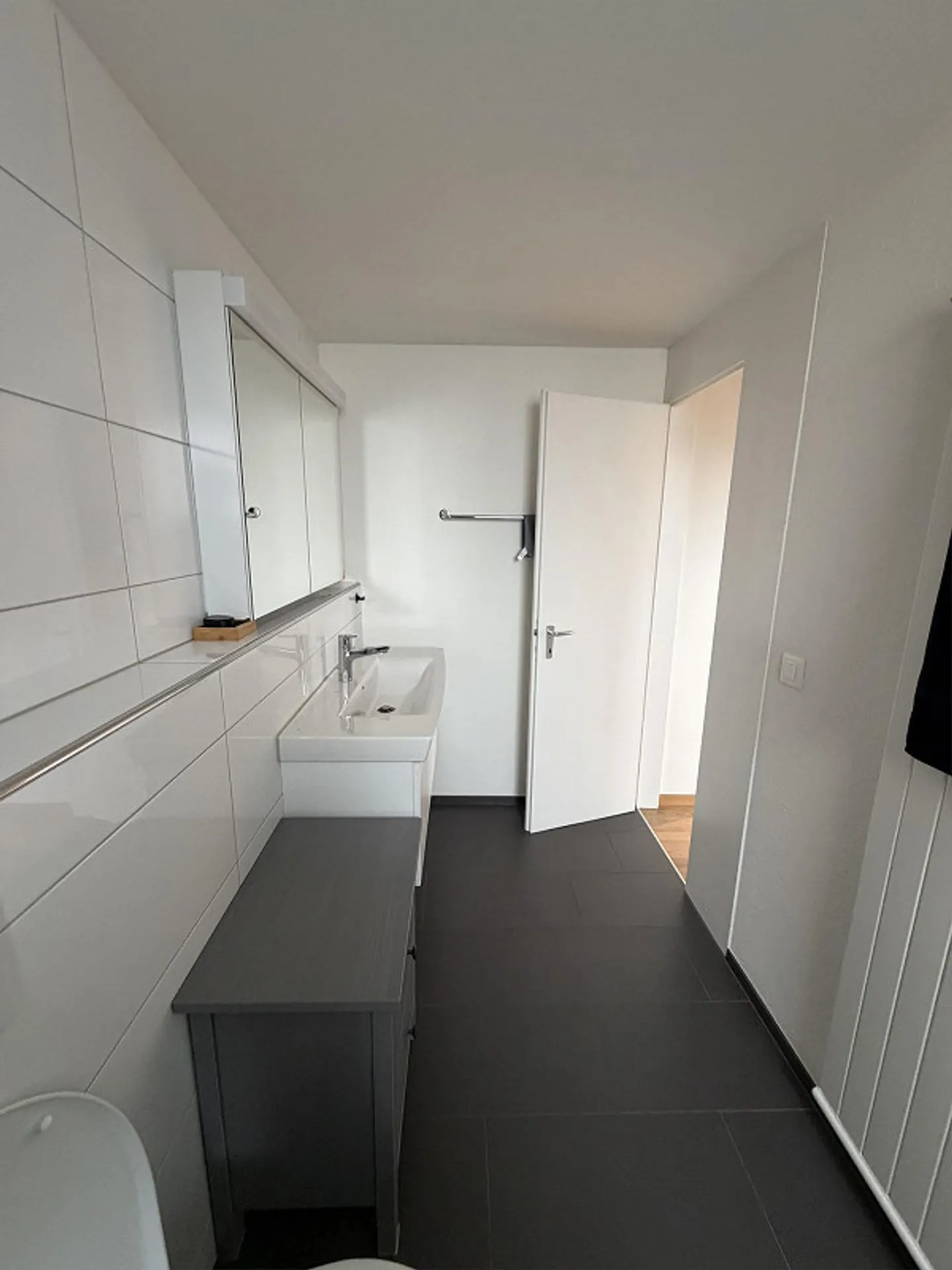 Accogliente appartamento di 1,5 stanze al confine della città di Zug - Foto 5 di 6