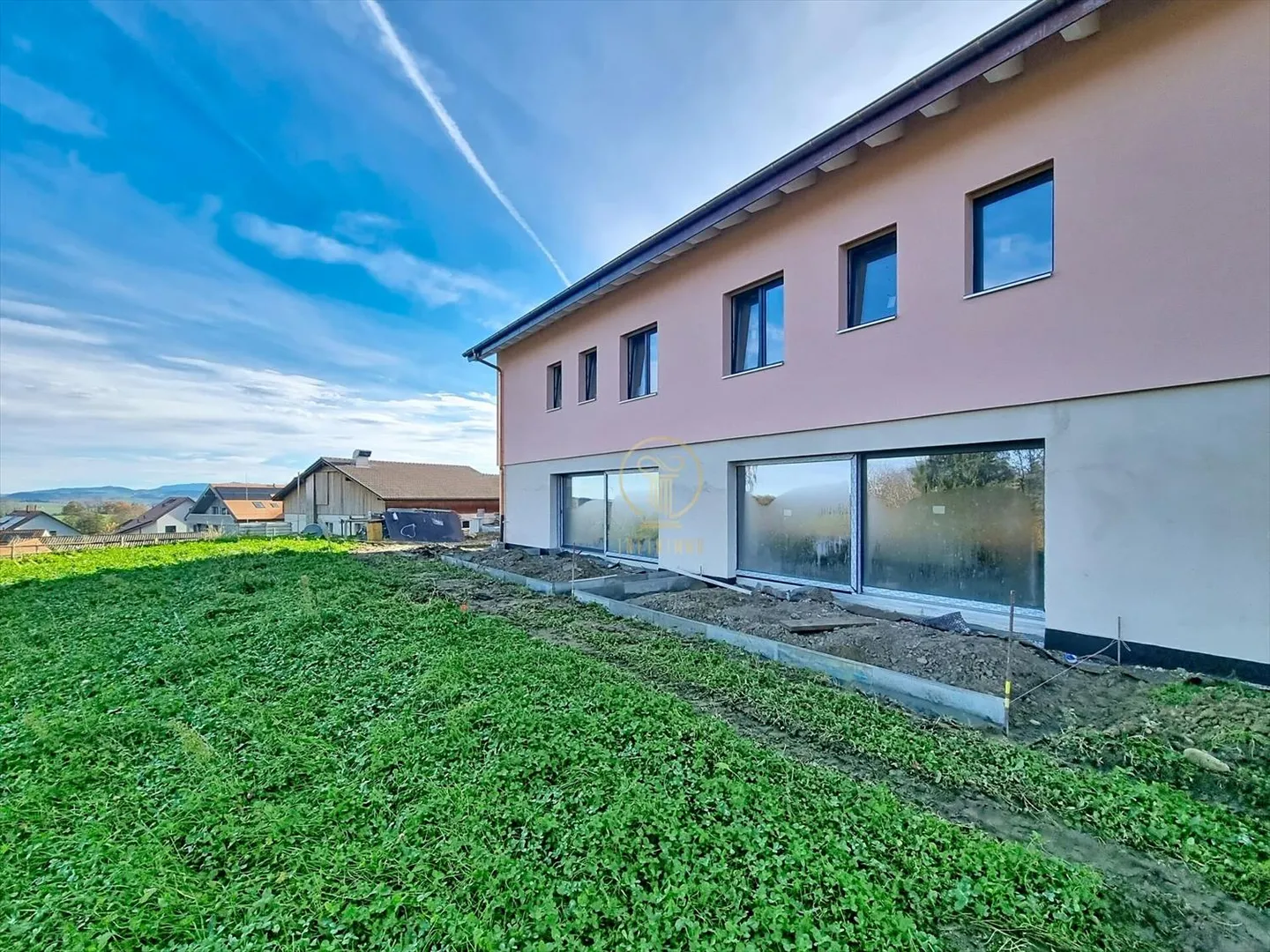 Casa bifamiliare in vendita - Foto 2 di 10