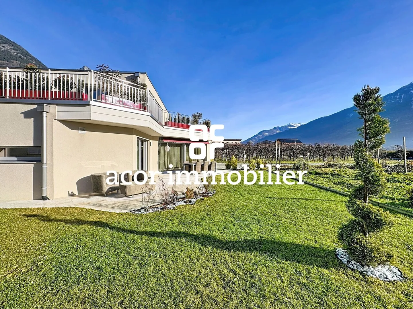 Moderne Villa in Fully - Foto 1 von 10