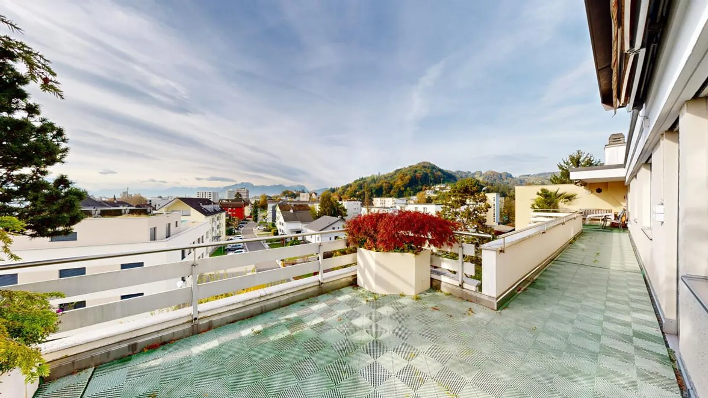 Penthouse apartment with large sun terrace and panoramic view - Photo 9 of 11