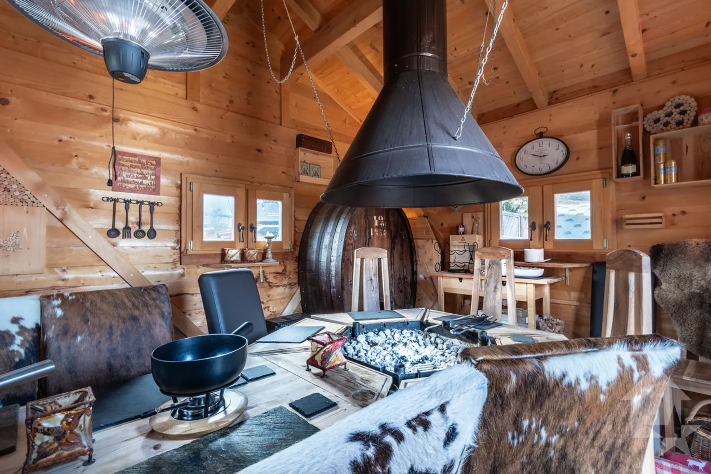 Val d'Illiez, wunderschönes Chalet mit 3 Wohnungen - Foto 9 von 11