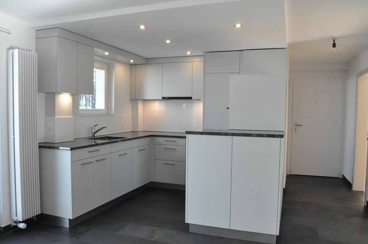 Comfortable 4½ room apartment in the city center... - Photo 2 of 11
