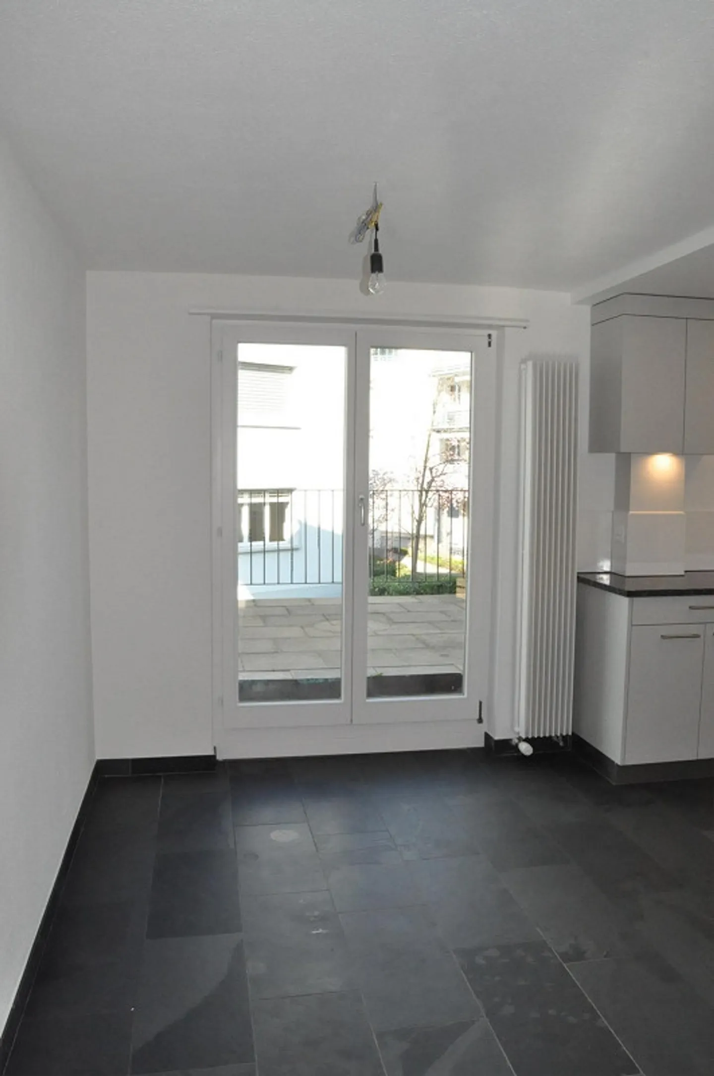 Comfortable 4½ room apartment in the city center... - Photo 3 of 11