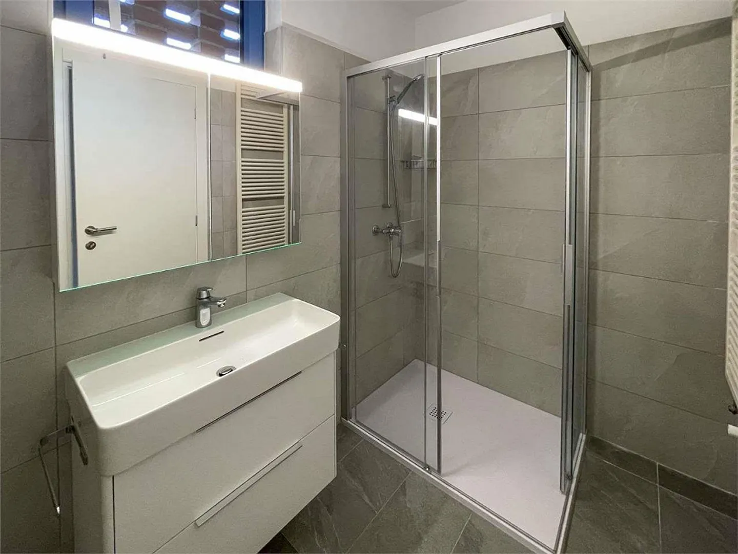 Apartment for rent - Photo 11 of 12