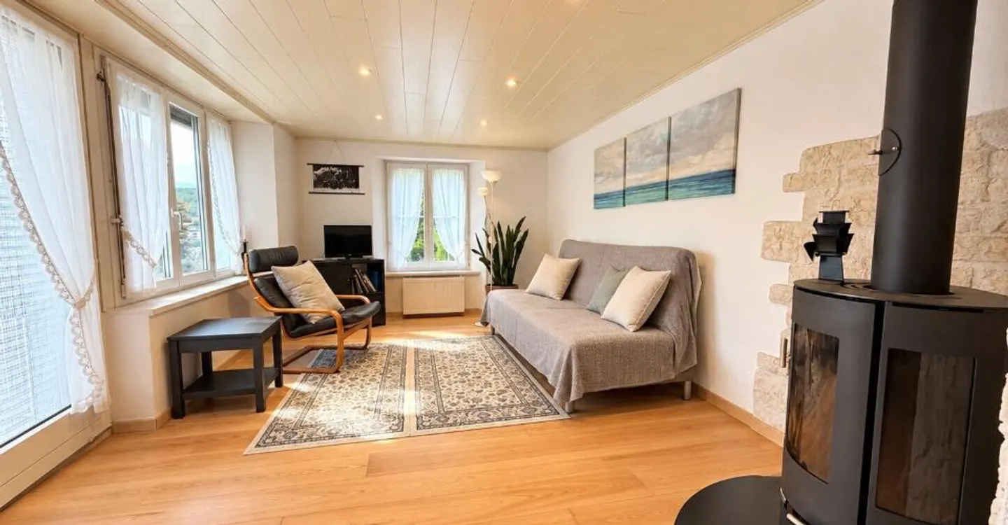 À vendre maison de 5.5 pièces dans le village de Chevenez - Foto 2 von 13