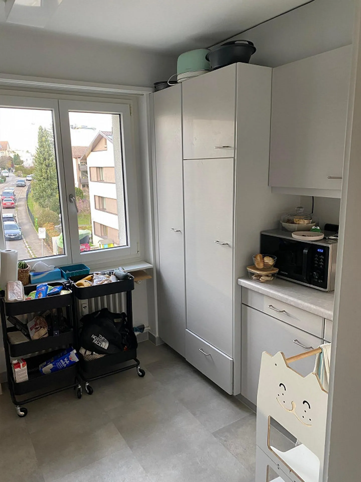 Sous-location d'une chambre non meublée dans un spacieux appartement de 4,5 pièces à Kilchberg (ZH) - Photo 6 sur 10